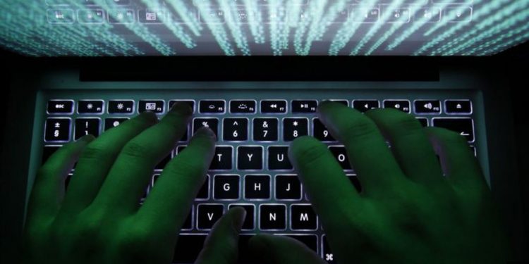 “URGJENTE, KËRCËNIM”/ Sulmohet nga hakerat posta elektronik e FBI-së