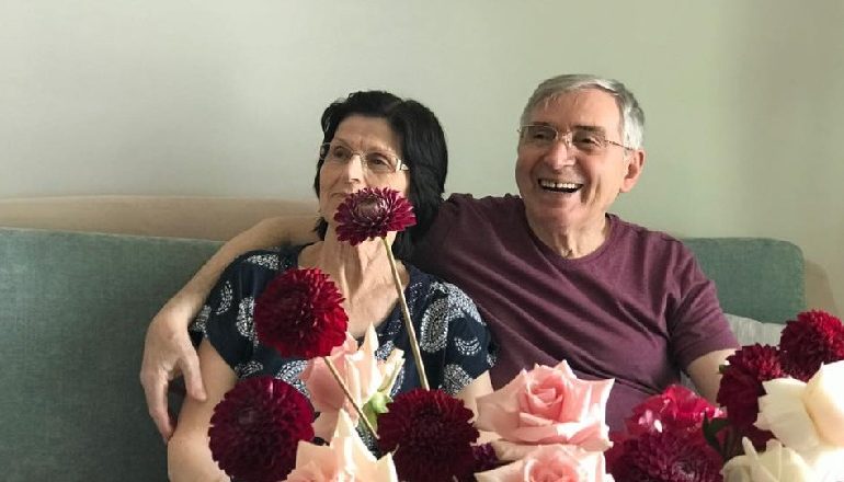 “NË KËTO MOMENTE DHIMBJE…”/ Babai iu nda nga jeta, Lulzim Basha mesazh prekës