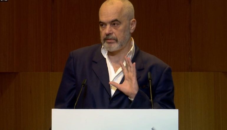 BUZHETI 2022 PËR ARSIMIN/ Rama: Ka drejtorë shkollash që janë “out”. Të ndërhyhet urgjent