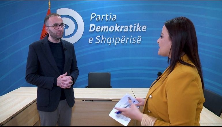 KUVENDI I 18 DHJETORIT/ Bardhi: Janë të ftuar të gjithë, edhe Berisha! “Foltoret”, sulm dhe baltosje ndaj nesh