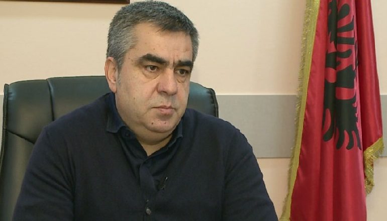 NJOFTIM I RËNDËSISHËM/ Blendi Goxhja: Të gjitha automjetet me timon anglez do bllokohen nga policia! Ata që kanë…