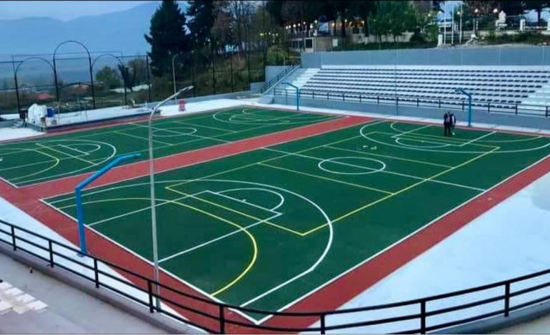 PUBLIKON PAMJET NGA STADIUMI I LOJRAVE ME DORË NË TROPOJË/ Rama: Një hapësirë sportive e standardeve europiane (FOTO)