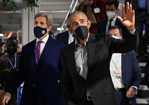 COP26/ Obama: Nga ishujt po vjen alarmi i katastrofës së afërt