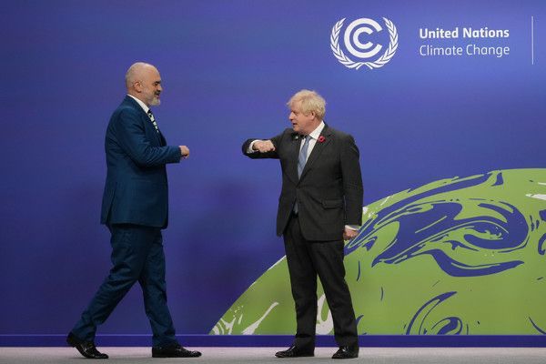 TAKIM ME BËRRYLA, POR TË QESHUR/ Rama pritet në konferencën e OKB nga Boris Jonson (VIDEO)