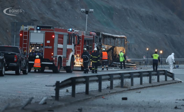 AKSIDENTI TRAGJIK NË BULLGARI/ Dëshmia: Njerëzit u hodhën nga dritaret për t’u shpëtuar flakëve