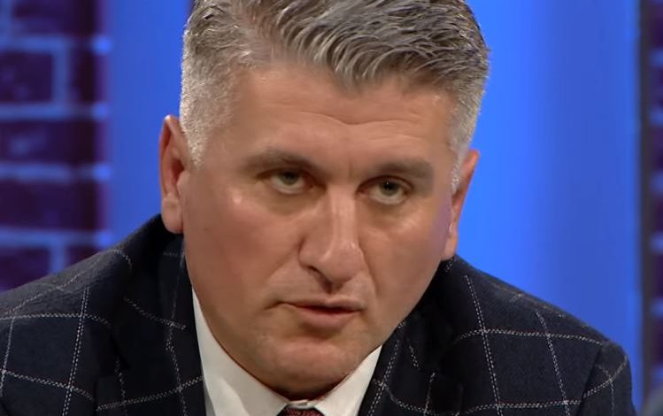 U JUSTIFIKUA SE NUK ISHTE NË AMBIENT LUKSI NË MILANO/ Ja faktet që nxjerrin BLOF Gjekmarkajn