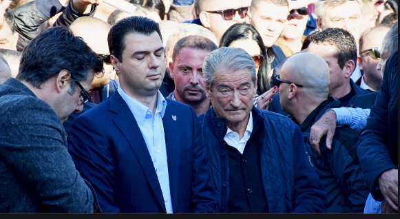“E BËRI DY HERË KRYEMINISTËR E PRESIDENT”/ Basha “shpërthen” ndaj Berishës: PD nuk i ka asnjë borxh