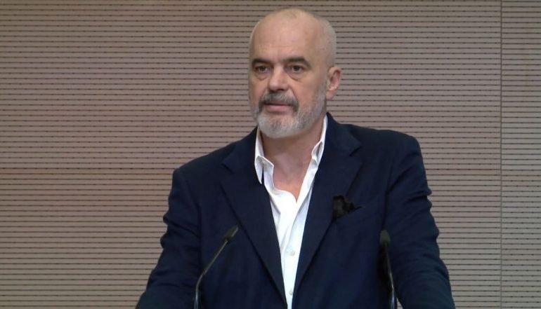 TRAGJEDIA NË DEÇAN/ Rama: Jetët e marra nga plumbat e një egërsie që meriton ndëshkimin ekstrem