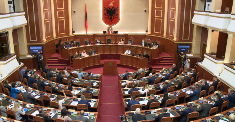 KUVENDI/ Shtyhet për në seancën e radhës ngritja e Komisionit për Reformën Zgjedhore