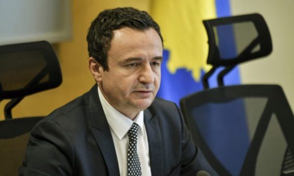 COVID-19 NË KOSOVË/ Kurti apel qytetarëve: Kapërcejini paragjykimet për vaksinat, vaksinohuni