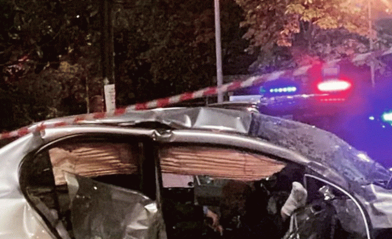 AKSIDENTI TRAGJIK NË TIRANË/ Dëshmitarët: Brenda njërës prej makinave u gjet armë (FOTOT)