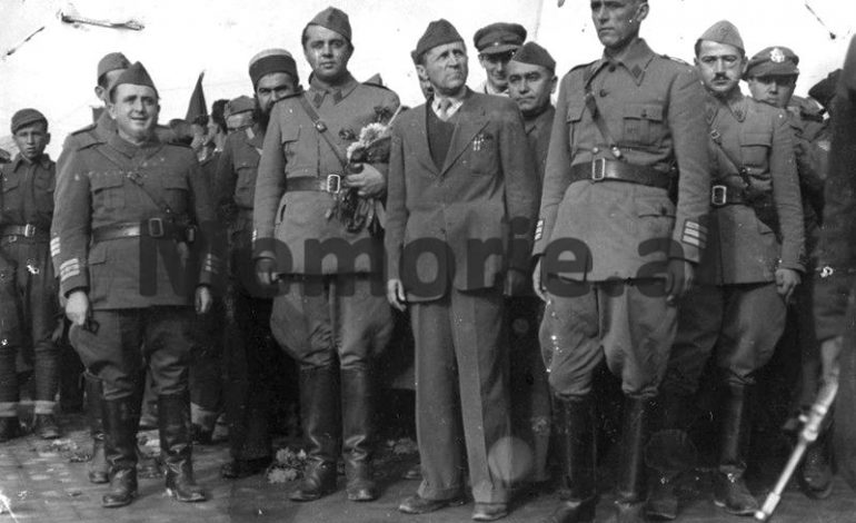 DOSSIER/ Kujtimet e panjohura të ish-ministrit që u arratis në ’58-ën në Jugosllavi: Në vitin 1936, populli i Korçës e zgjodhi…