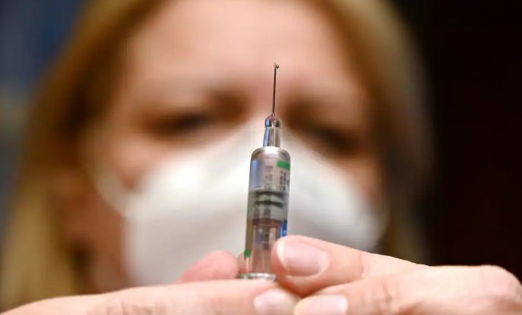 PANDEMIA/ Norvegjia do të ofrojë dozën e tretë për të popullatën mbi 18 vjeç