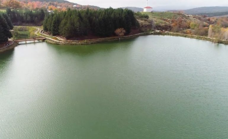 PUBLIKON PAMJET E VEÇANTA/ Rama: Kartolinë vjeshte nga Puka e Rilindur Turistike