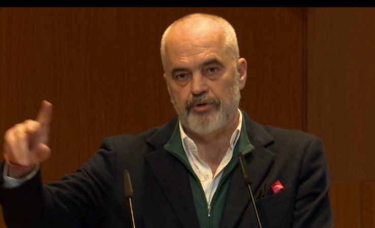 “KEMI RRITUR PAGAT PËR MJEKËT DHE INFERMIERET”/ Rama prezanton buxhetin e vitit 2022 për shëndetësinë