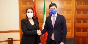 LAJM I MIRË/ Italia do të kurojë falas fëmijët shqiptarë me hemofili