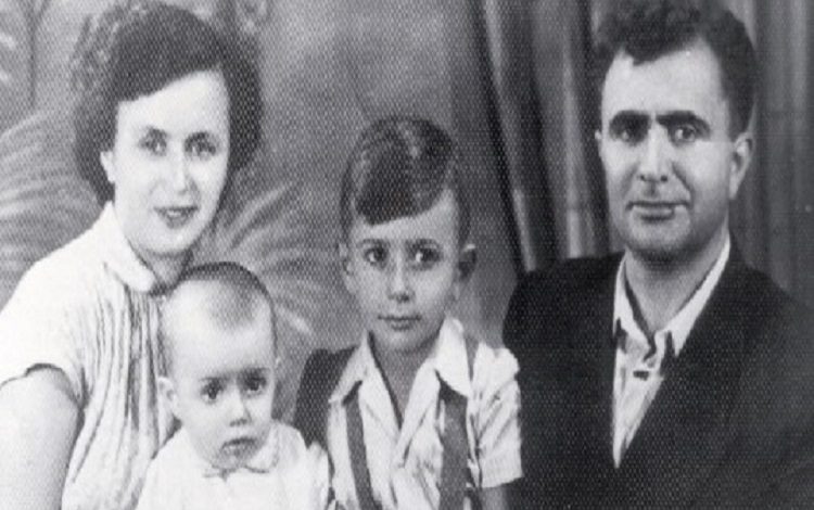 DOSSIER/ Përgjimet ndaj disidentit komunist, që vuajti 32 vite burg: Xheviti qëndron shumë kohë në zyrë gjoja për…