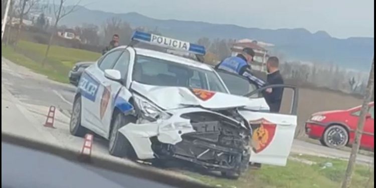 PAMJET/ Makina përplaset me patrullën e policisë në Lezhë, lëndohet efektivi