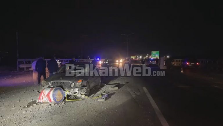 AKSIDENT NË AKSIN LEZHË-LAÇ/ Makina përplaset me kamionçinën, dyshohet për një të plagosur