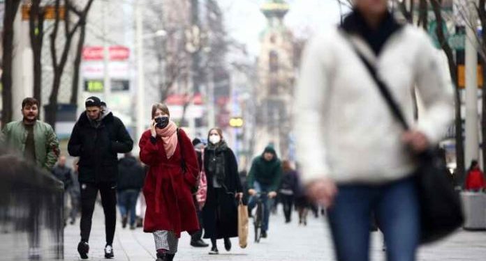 COVID-19 NË AUSTRI/ Rekord infektimesh, regjistrohen 9.388 raste të reja në 24 orët e fundit