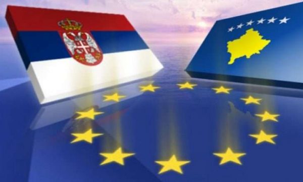 KRIZË E RE? Përplasje në distancë mes Kosovës dhe Serbisë për asociacionin