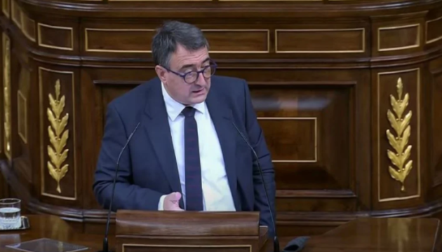 “ËSHTË KOHA…”/ Në Kuvendin e Spanjës bëhet thirrje për njohjen e Kosovës
