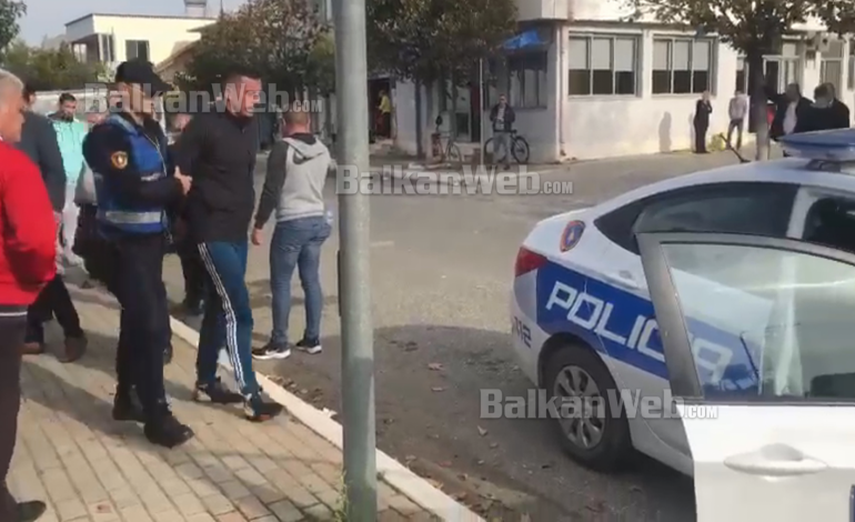 NDODH EDHE KJO/ Futen për të vjedhur vilën 3-katëshe, i gjithë fshati në aksion për të kapur hajdutët (VIDEO)