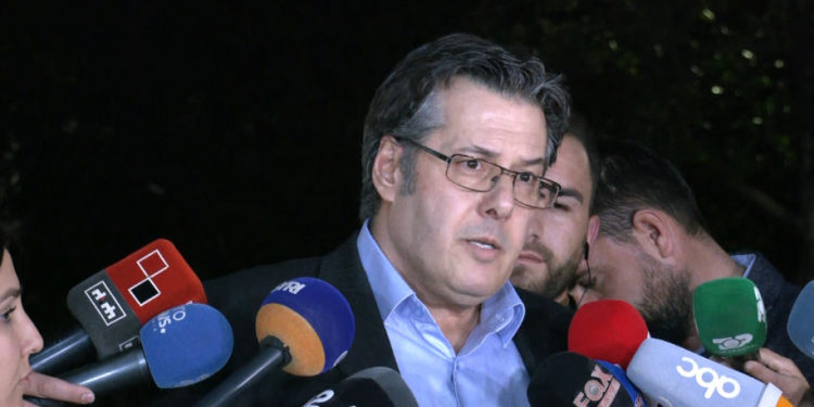 DOREZOHEN FIRMAT E BERISHËS/ Flet Paloka: Formularët janë në zyrën time. Nuk kam…