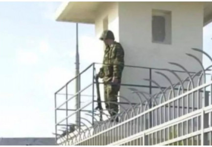 DY SHQIPTARË KAPEN DUKE FILMUAR KAMPIN USHTARAK NË GREQI/ Mediat fqinje ngrenë alarmin: Rast spiunazhi…