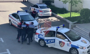 POLICIA AKSION/ 10 të arrestuar në Tiranë (AKUZAT)