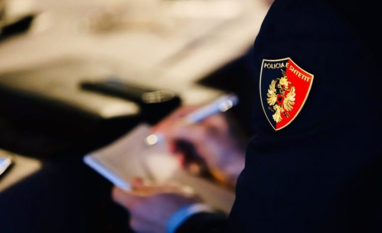 EMËRIME TË REJA NË POLICI/ Ja kush e zëvendëson shefin e komisariatit të Korçës, Krenar Gjokutajn