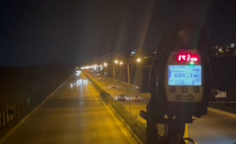 POLICIA AKSION NË DY AKSET KRYESORE NË TIRANË/ Ja si e pësojnë shoferët e pabindur