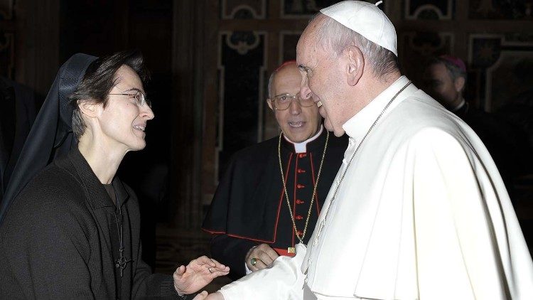 VATIKAN/ Papa Françesku emëron për herë të parë një grua në krye të administratës shtetërore