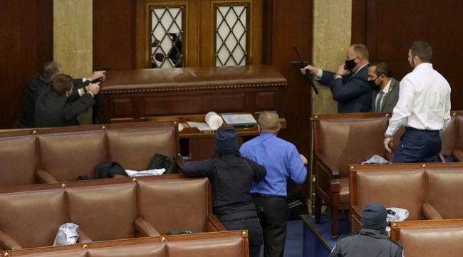 SULMI NË KONGRESIN AMERIKAN/ Një plan për të organizuar një grusht shteti që tani po shqetëson Donald Trump