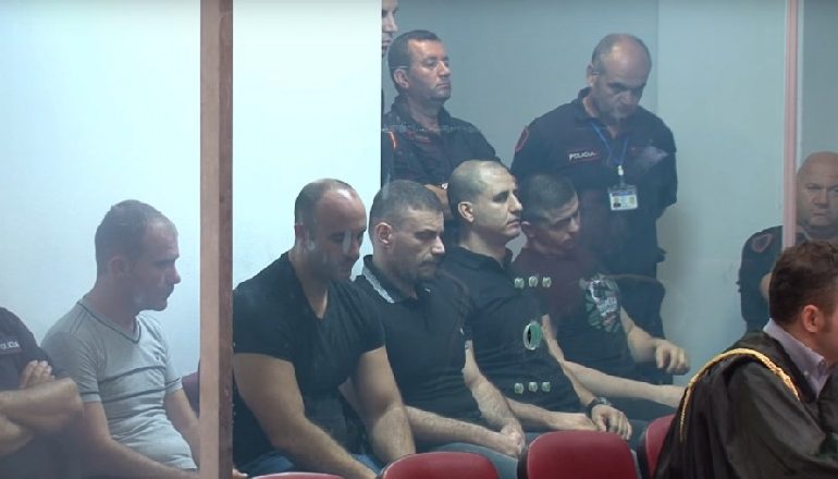 NESËR VENDIMI PËR GRUPIN SHULLAZI/ Dejtësia e re para një prove të fortë, SHBA-BE po monitorojnë