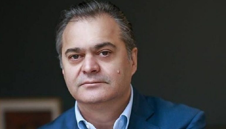 PAGUHEJ 247 MILIONË LEKË NË MUAJ? Reagon Ben Blushi: Ja si qëndron e VËRTETA