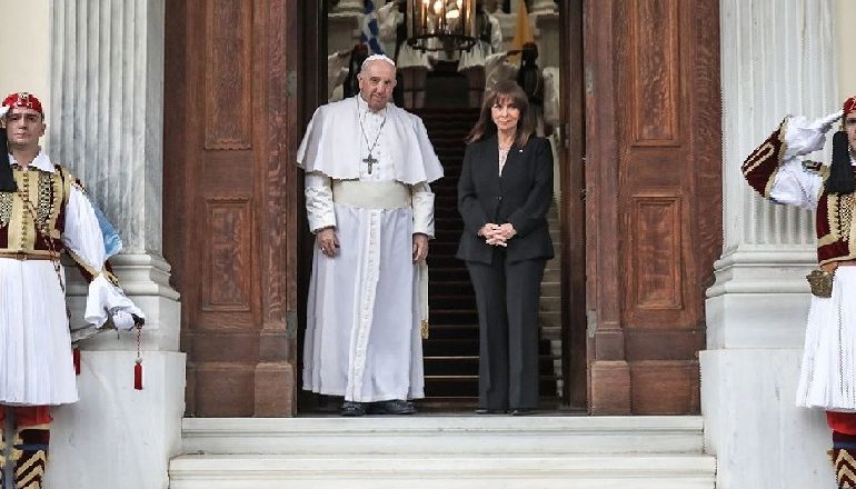 PAS QIPROS/ Papa Françesku në tokën helene: Pa Greqinë, bota nuk do të ishte kjo që është sot