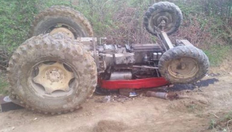 E RËNDË NË FIER/ Zetori bie në kanal, humb jetën 55-vjeçari, plagoset e bija 10 vjeçe