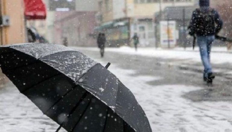PJESËN E DYTË TË DITËS PRITEN RESHJE SHIU/ Njihuni me parashikimin e motit për sot