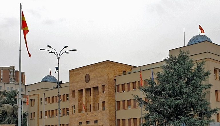 MAQEDONIA E VERIUT/ LSDM zgjedh kryetarin e ri, VMRO-DPMNE rizgjedh drejtuesin e saj