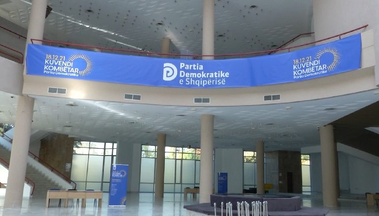 E SHTUNË VENDIMTARE PËR PD/ Basha mbledh sot Kuvendin Kombëtar, pritet të votohen ndryshime statutore