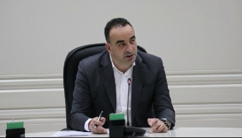 SHKARKOHET BLEDAR SKËNDERI/ Emërohet në krye të AKU Jeta Deda