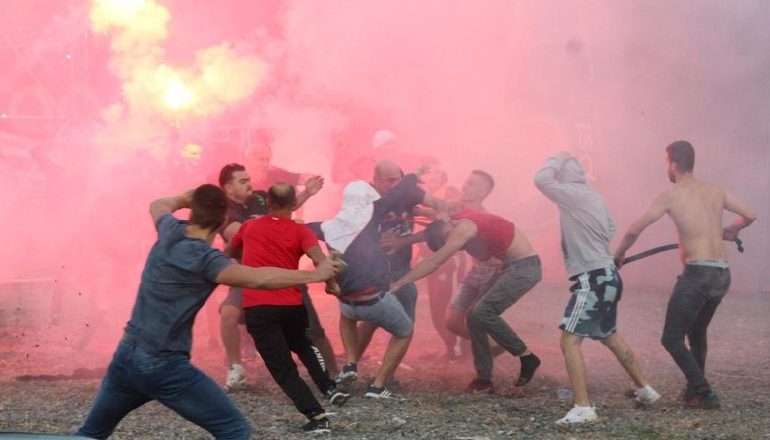 NDESHJA TIRANA-PARTIZANI/ Policia arrestoi 4 tifozë! Dhunuan punonjësin dhe shkatërruan…