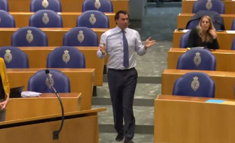 “MASAT ANTI-COVID SI HOLOKAUSTI”/ Deputeti holandez urdhërohet të fshijë postimet fyese