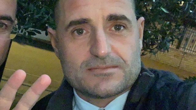 “MË PRISNI SE PO VIJ”/ Berisha çon Çlirim Pekën si “ambasador” të Foltores në SHBA