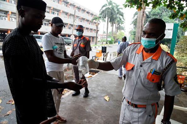 COVID-19/ Nigeria konfirmon rastet e para të variantit Omicron