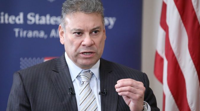 I PRERË! Escobar: Nuk komunikojmë më me Sali Berishën! Provat për të mund t’ia japim drejtësisë!