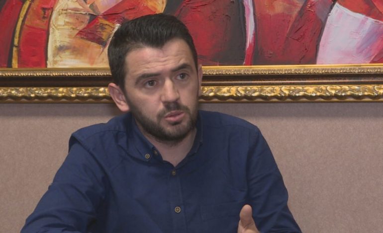 SKANDALI I PAGAVE/ Eksperti i IT: Rrezik nga shërbimet e huaja dhe grupet kriminale