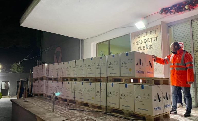 VAKSINIMI ANTI-COVID/ Manastirliu jep lajmin: Mbërrijnë mbi 37 mijë doza Pfizer