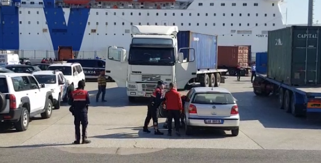 119 KG KOKAINË NGA AMERIKA LATINE/ Kush janë administratori i firmës dhe dy shoferët e arrestuar (EMRAT)